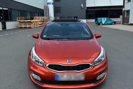 Kia ceed / Ceed 91.796 km 9.999 € Rheda-Wiedenbrück 33378