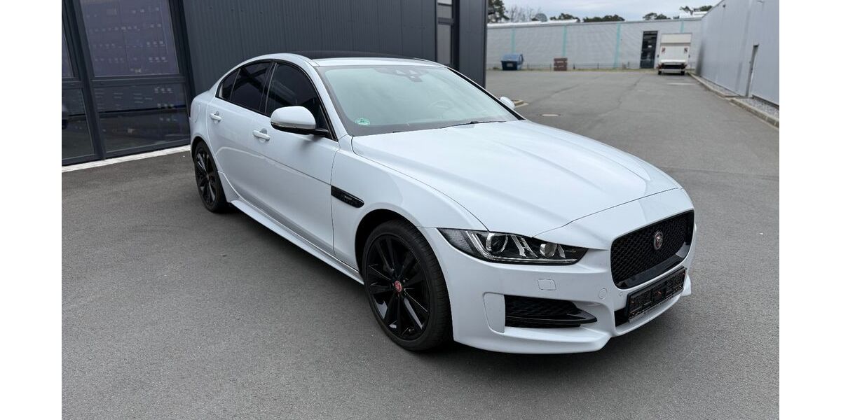 Jaguar XE 198.560 km 8.999 &euro; Schloß Holte-Stukenbrock 33758