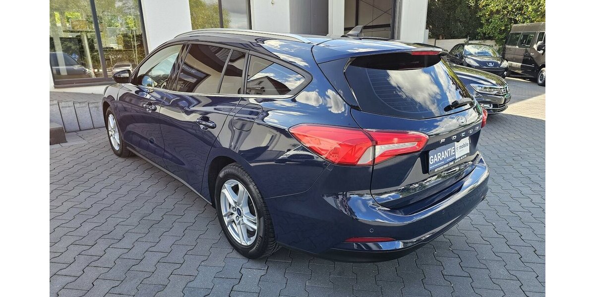 Ford Focus 2.0 CDTI LED NAVI RFK AUS 1.HAND 122.850 km 14.490 &euro; Löhne 32584