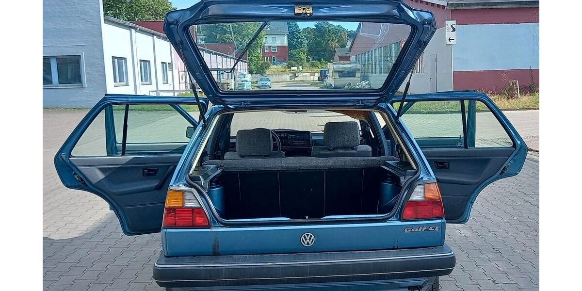 VW Golf 80.000 km 2.500 &euro; Bad Salzuflen 32107