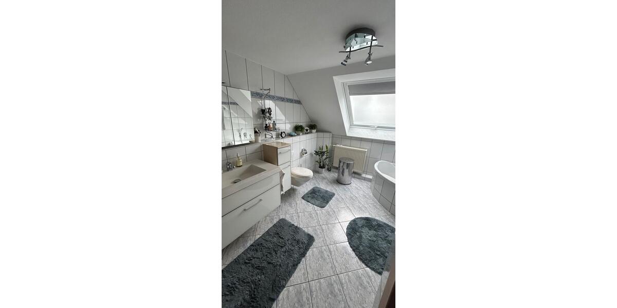 Reihenhaus Bielefeld Jöllenbeck - 3 Zimmer, 135 m&sup2;, 359.000&euro; | Angebot:25826802