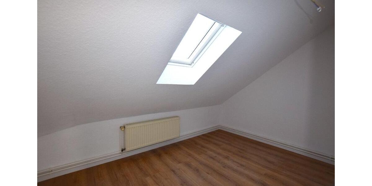 Dachgeschoßwohnung Vlotho - 2 Zimmer, 59 m&sup2;, 515&euro; | Angebot:25712254