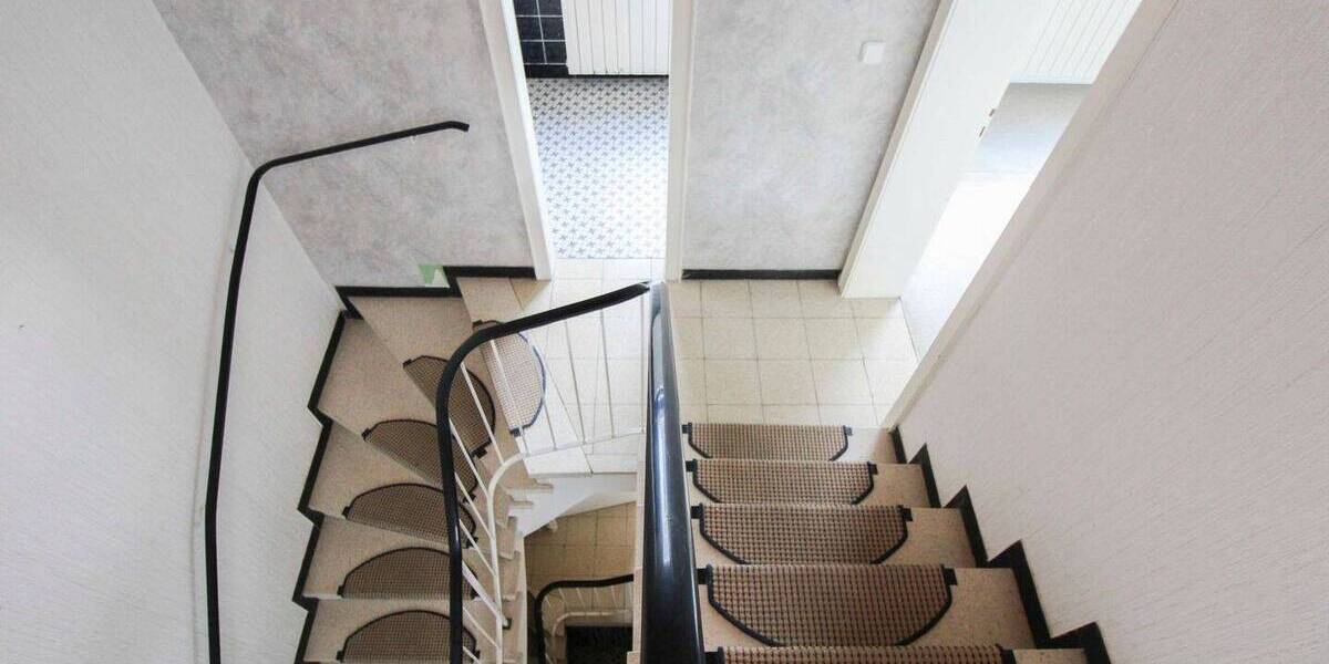 Preiswert & für die Familie: Reiheneckhaus mit Gartenoase & Garage oberhalb vom Ortskern 4 zimmer