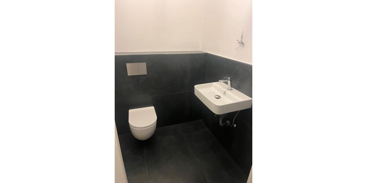 DHH Erstbezug nach Neubau 5 zimmer