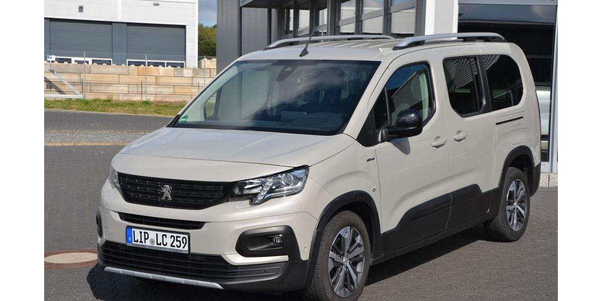 Peugeot Rifter 129.000 km 20.490 € Lemgo 32657