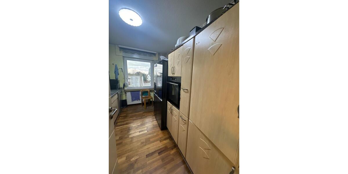 Etagenwohnung Bielefeld Heepen - 4 Zimmer, 110 m&sup2;, 1.100&euro; | Angebot:25725336