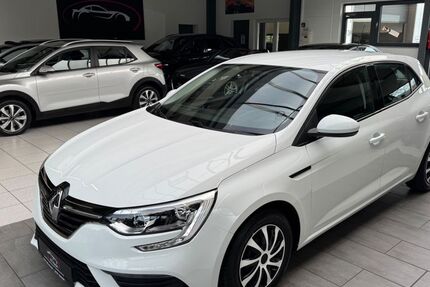 Renault Megane 43.000 km 9.999 &euro; Detmold 32758