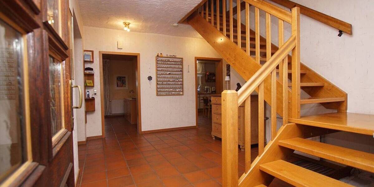 Einfamilienhaus Herzebrock-Clarholz Clarholz - 8 Zimmer, 180 m&sup2;, 850.000&euro; | Angebot:24041753