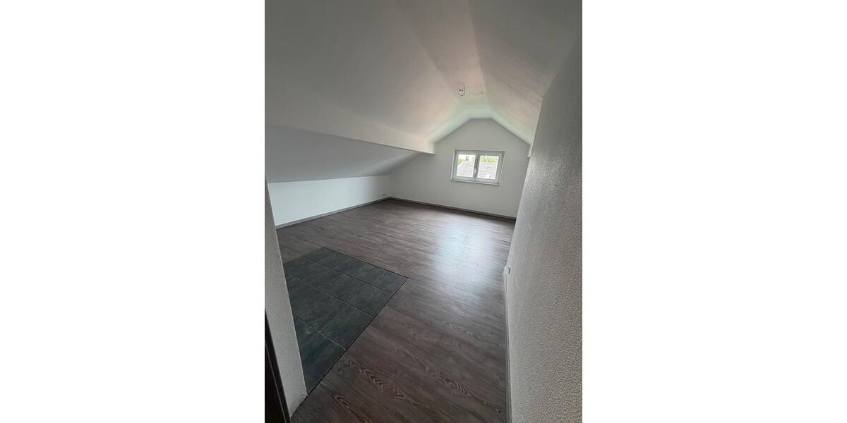 Einfamilienhaus Bad Oeynhausen - 7 Zimmer, 180 m&sup2;, 419.000&euro; | Angebot:26891030