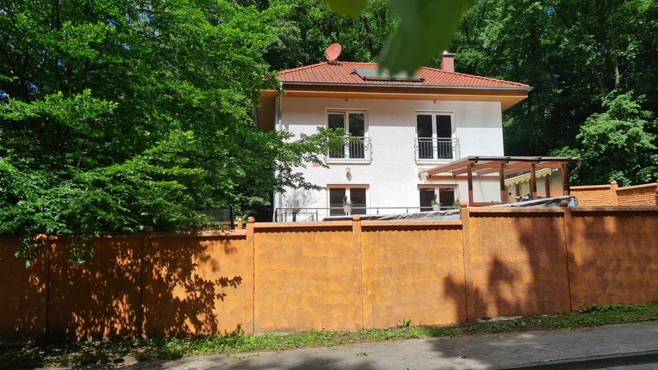 Einfamilienhaus Bielefeld Brackwede - 4 Zimmer, 123 m&sup2;, 650.000&euro; | Angebot:25647820