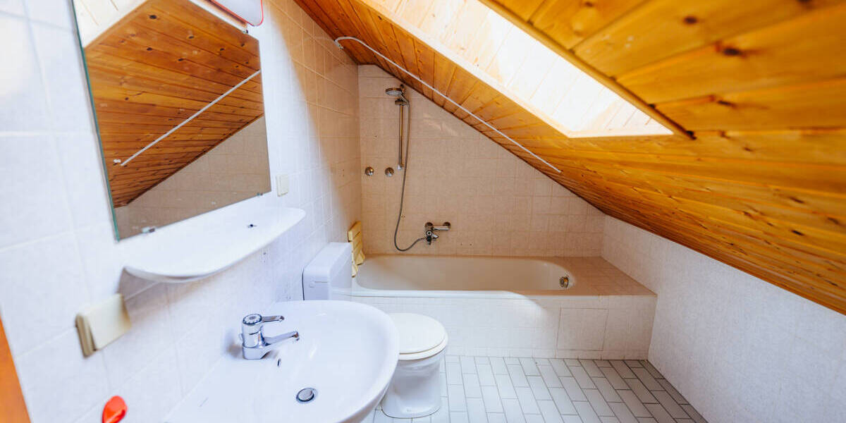 Reihenmittelhaus Bielefeld Sennestadt - 6 Zimmer, 172 m&sup2;, 335.000&euro; | Angebot:26344476