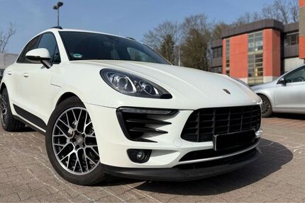 Porsche Macan 149.999 km 34.900 &euro; Detmold 32756
