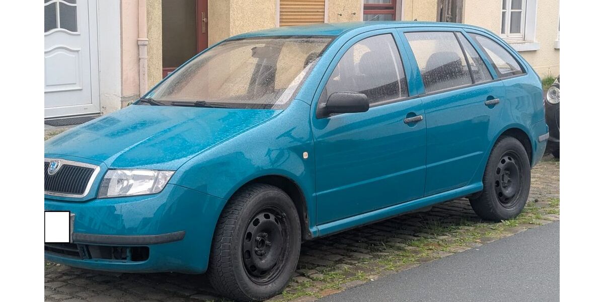 Skoda Fabia 149.461 km 1.600 &euro; Lemgo 32657