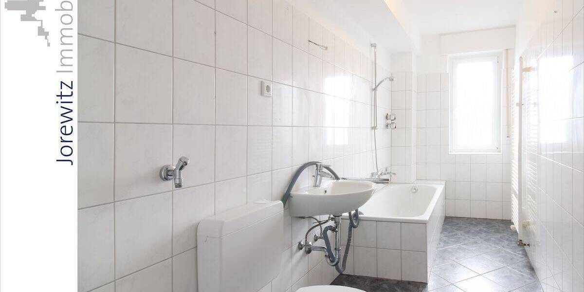Etagenwohnung Bielefeld / Senne Senne - 3 Zimmer, 85 m&sup2;, 680&euro; | Angebot:26902776