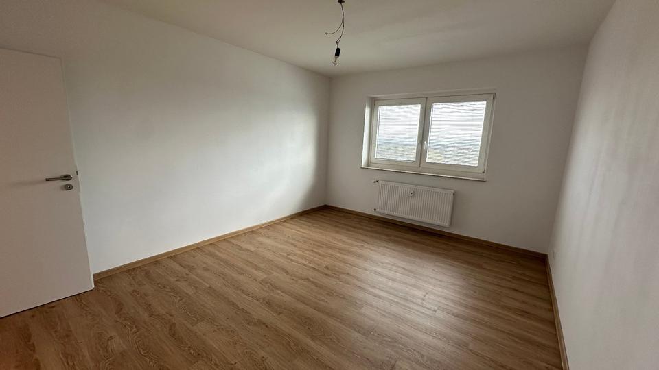 Etagenwohnung Bielefeld Senne - 3 Zimmer, 95 m&sup2;, 1.055&euro; | Angebot:26152381
