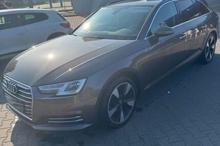 Audi A4 66.900 km 19.700 € Gütersloh 33335