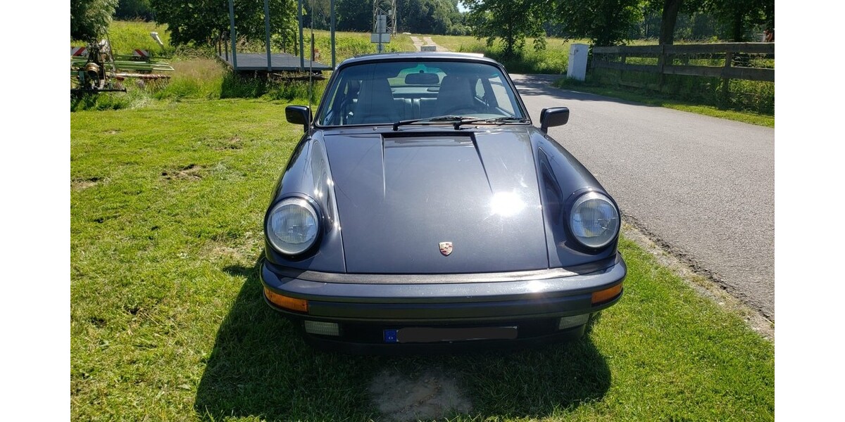 Porsche 911 210.000 km 59.911 &euro; Bielefeld 33602