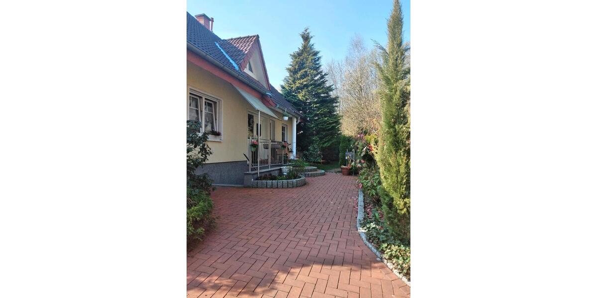 Etagenwohnung Bielefeld Heepen - 2 Zimmer, 82 m&sup2;, 900&euro; | Angebot:25803677