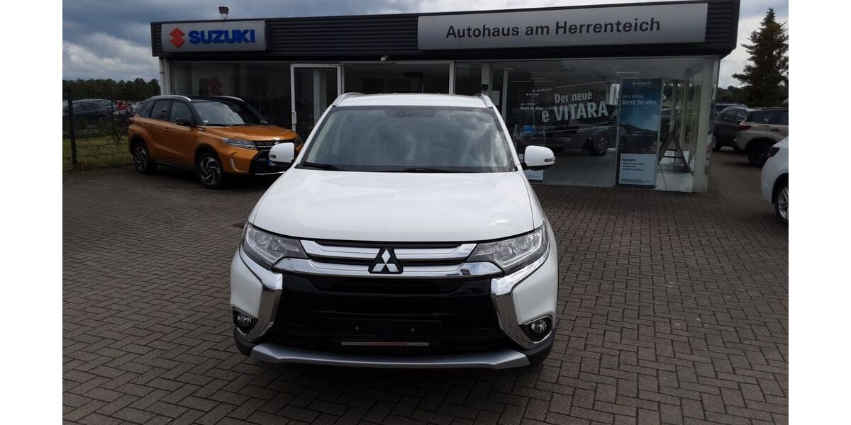 Mitsubishi Outlander 119.900 km 11.900 &euro; Melle 49324