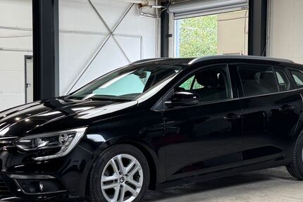 Renault Megane 87.950 km 9.490 &euro; Bielefeld 33649