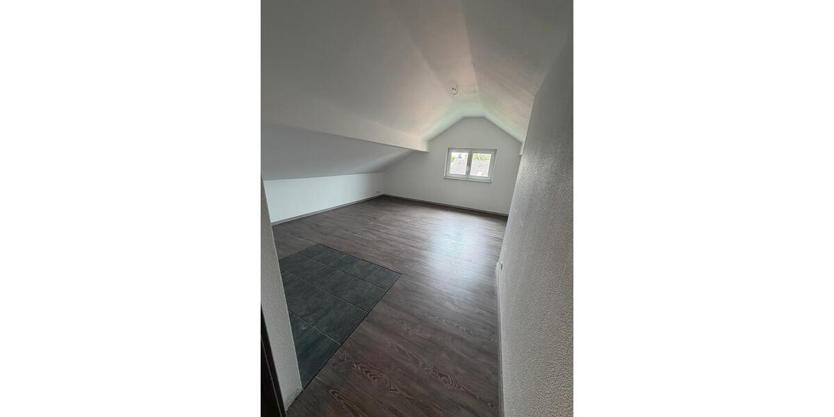 Mehrfamilienhaus, Wohnhaus Bad Oeynhausen - 7 Zimmer, 180 m&sup2;, 395.000&euro; | Angebot:27129551