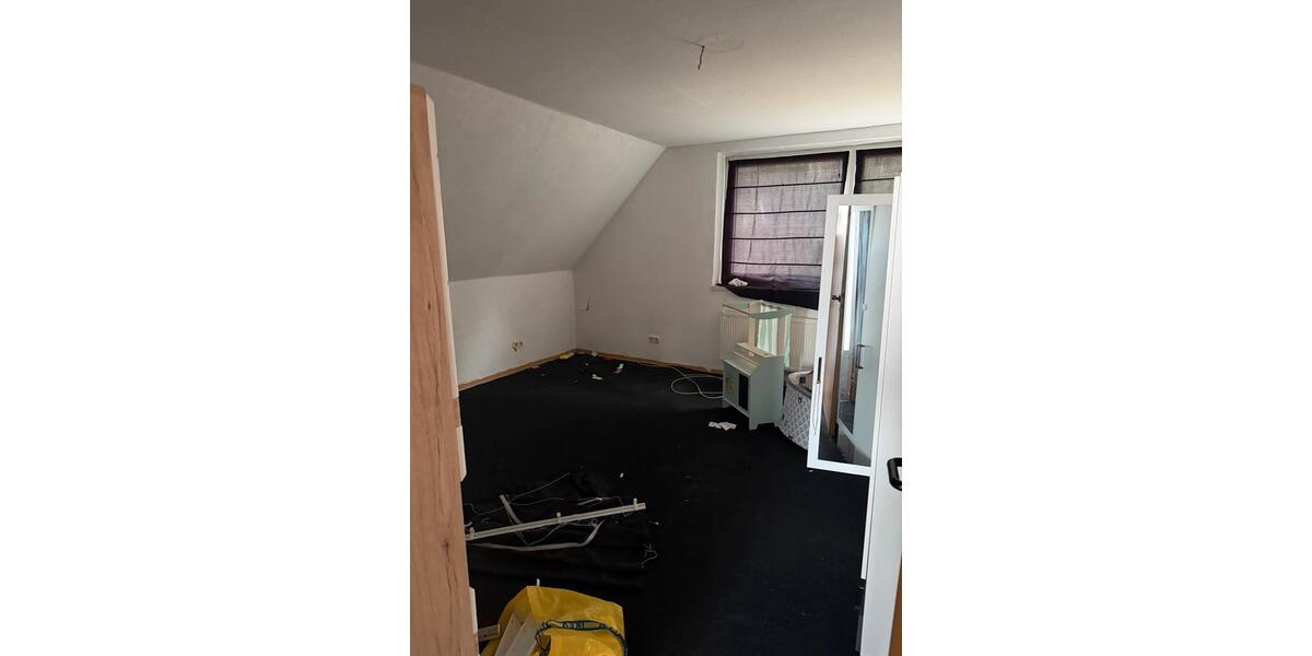 Einfamilienhaus Vlotho - 5 Zimmer, 500 m&sup2;, 340.000&euro; | Angebot:26186485