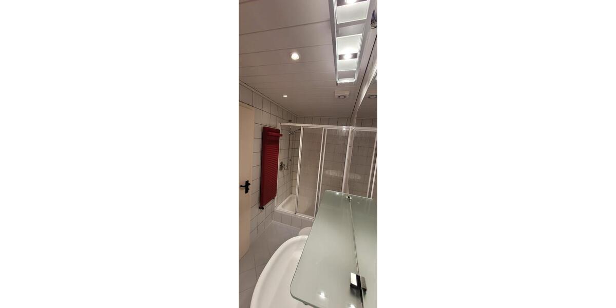 Etagenwohnung Schloß Holte-Stukenbrock Stukenbrock - 2 Zimmer, 83 m&sup2;, 750&euro; | Angebot:25418570