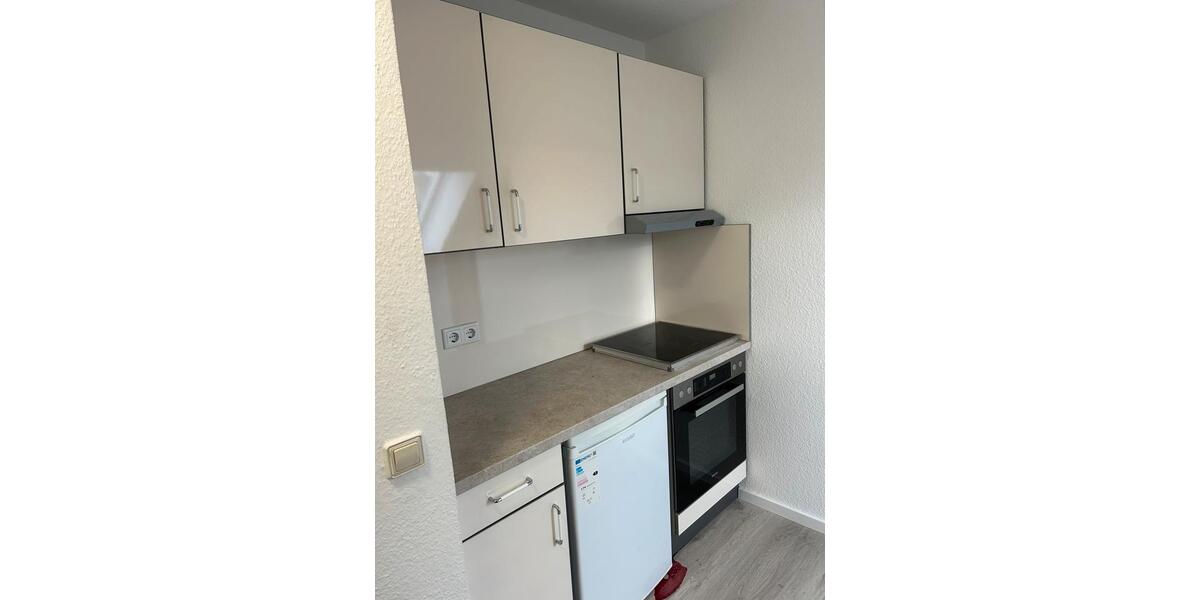 Dachgeschoßwohnung Bielefeld Schildesche - 1 Zimmer, 35 m&sup2;, 500&euro; | Angebot:26423203