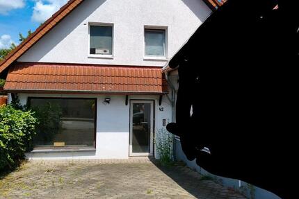 Haus Melle - 7 Zimmer, 220 m&sup2;, 359.000&euro; | Angebot:26935345