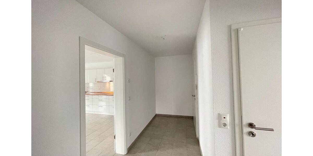Etagenwohnung Bielefeld Jöllenbeck - 2 Zimmer, 71 m&sup2;, 950&euro; | Angebot:25474546