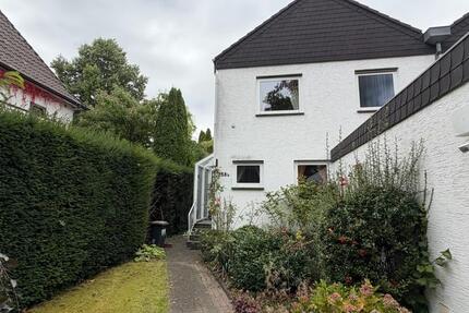 Gepflegtes 4-Zimmer-Endreihenhaus mit Garten, Keller, Garage 4 zimmer