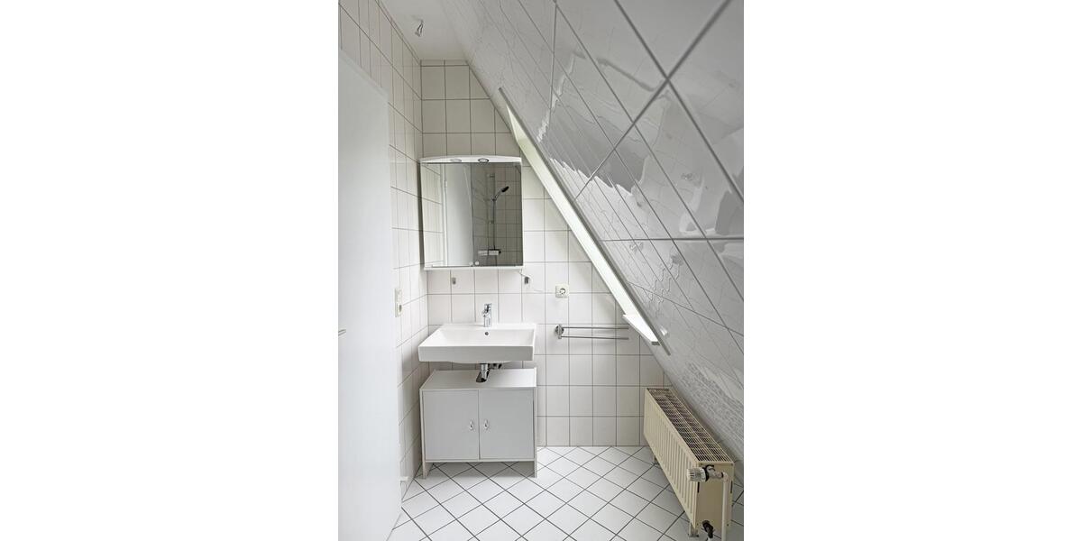 Maisonettenwohnung Bad Oeynhausen - 3 Zimmer, 115 m&sup2;, 980&euro; | Angebot:25342924