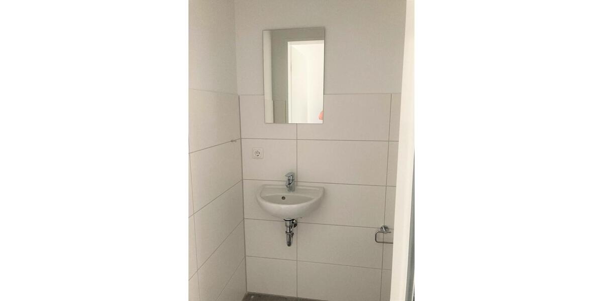 Erdgeschoßwohnung Hüllhorst - 4 Zimmer, 105 m&sup2;, 950&euro; | Angebot:25753640