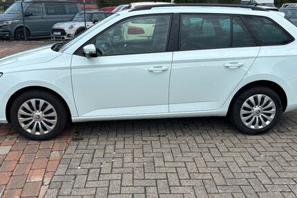 Skoda Fabia 159.850 km 8.450 &euro; Versmold 33775