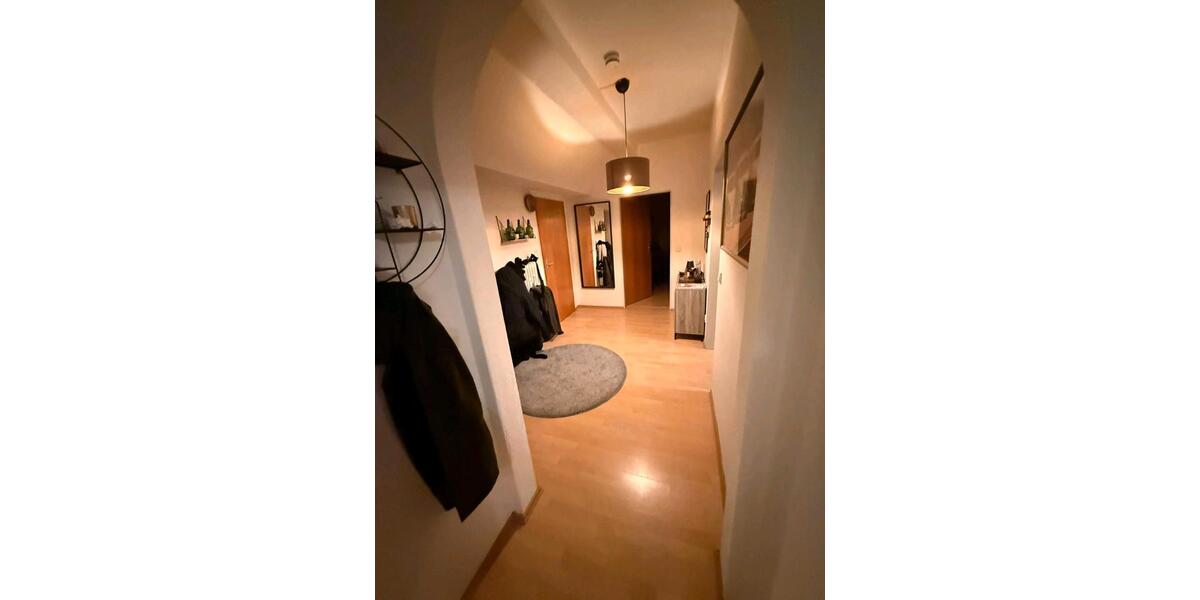 Etagenwohnung Detmold Hakedahl - 3 Zimmer, 80 m&sup2;, 840&euro; | Angebot:25837273