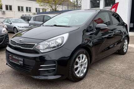 Kia Rio 99.000 km 7.350 &euro; Lage 32791
