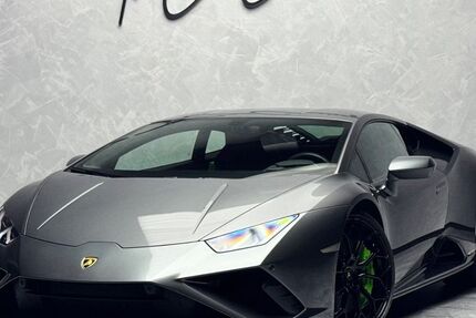 Lamborghini Huracán 3.914 km 264.990 € Paderborn 33100