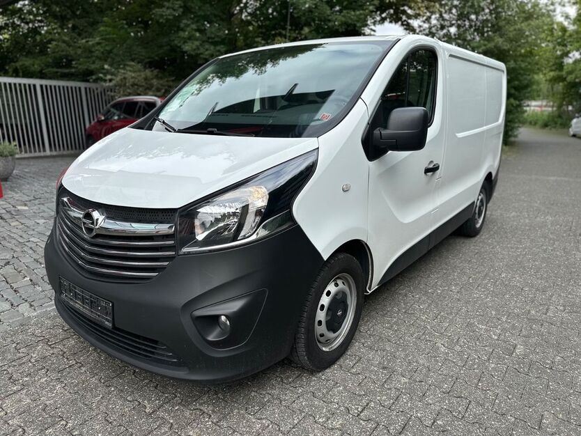 Opel Vivaro 75.000 km 9.999 € Paderborn 33100