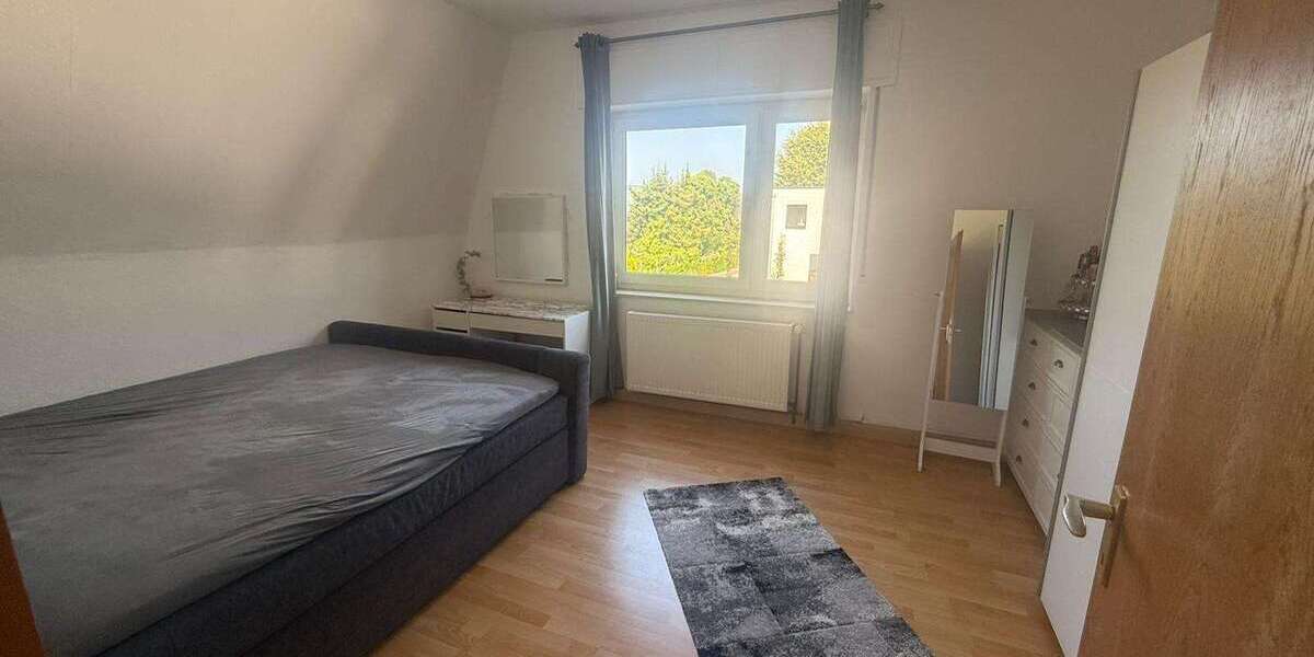 Etagenwohnung Enger - 3 Zimmer, 65 m&sup2;, 480&euro; | Angebot:25638020