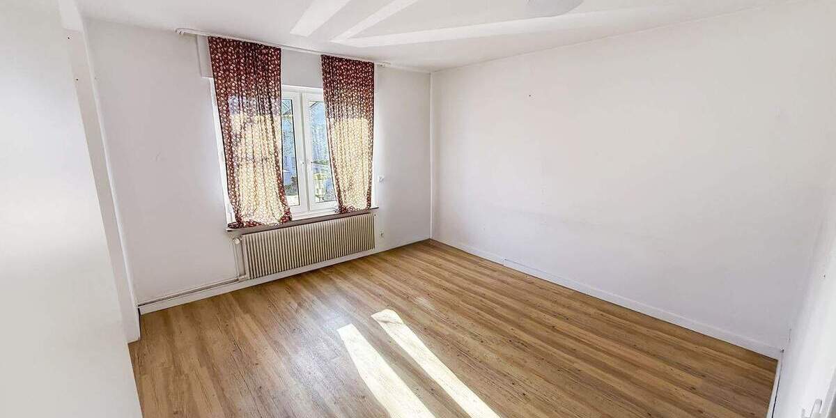 Mehrfamilienhaus, Wohnhaus Gütersloh Innenstadt - 6 Zimmer, 180 m&sup2;, 549.900&euro; | Angebot:25776820