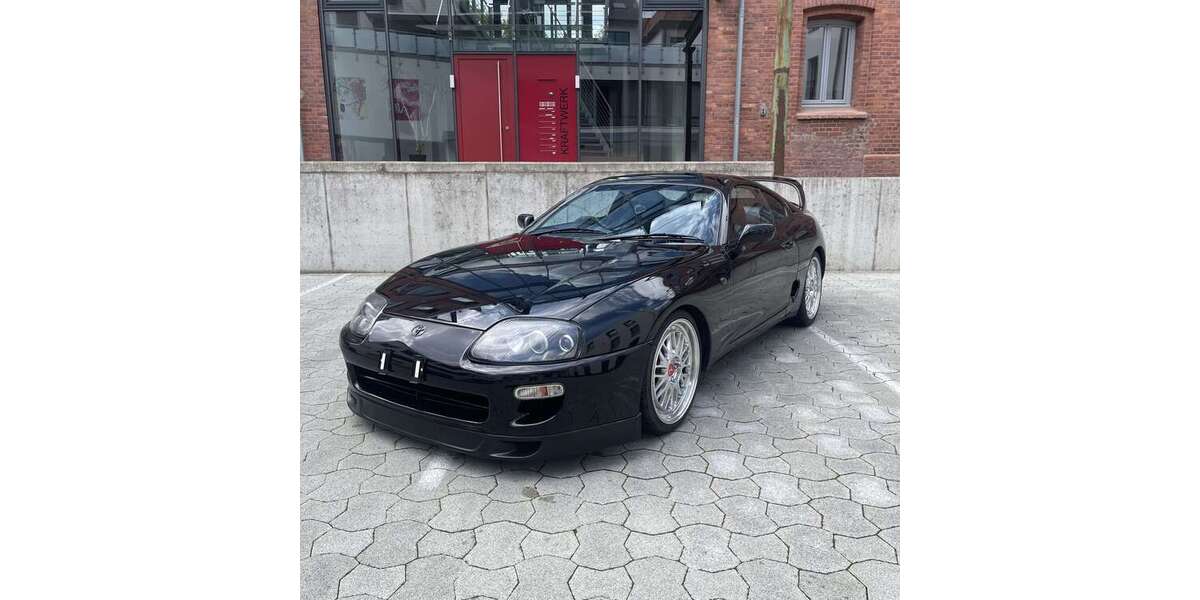 Toyota Supra 210.000 km 40.080 &euro; Herford 32052