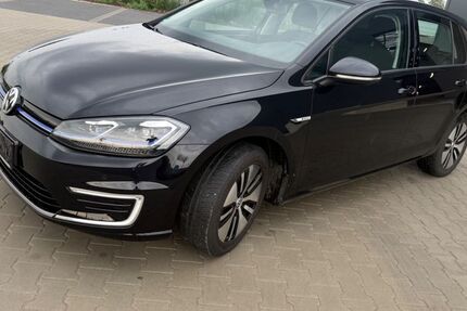 VW Golf 39.500 km 15.700 &euro; Harsewinkel 33428