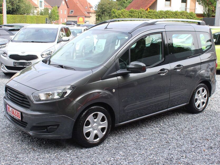 Ford Tourneo Courier 58.000 km 10.890 € Dissen 49201