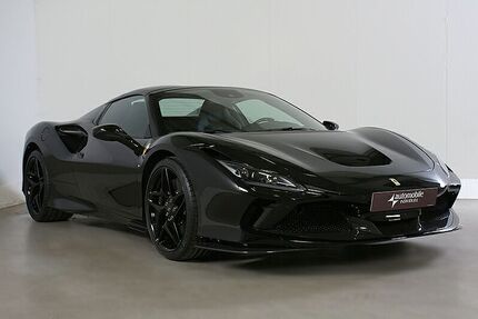 Ferrari F8 5.350 km 362.400 € Paderborn 33100