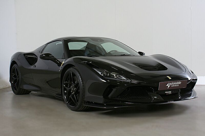 Ferrari F8 5.350 km 362.800 € Paderborn 33100