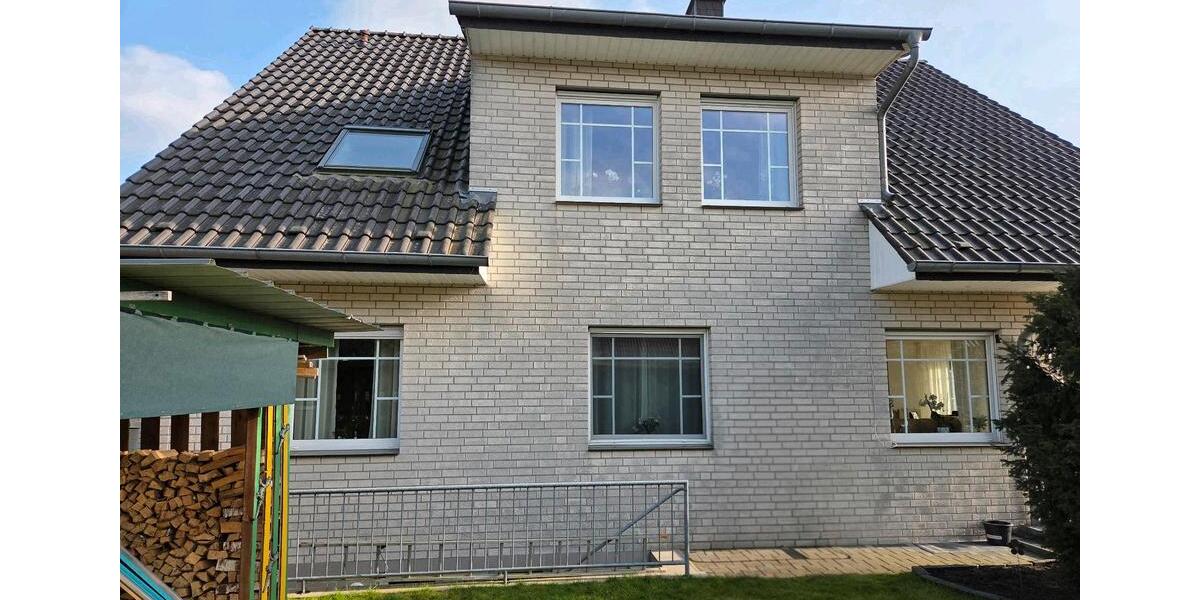 Einfamilienhaus Versmold - 7 Zimmer, 197 m&sup2;, 500.000&euro; | Angebot:25635840