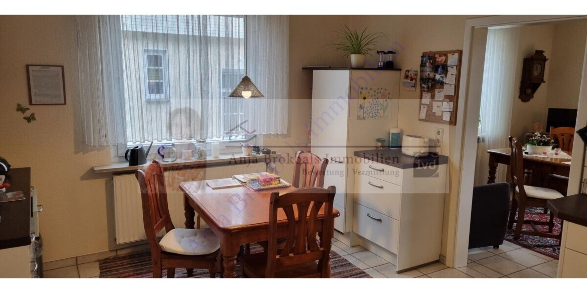2-Familienhaus in Isselhorst: EG barrierefrei, 170 m², 2 Carports, toller Garten, 2 Eingänge - provisionsfrei für Käufer - Einfamilienhaus Gütersloh Isselhorst | Angebot:21839386