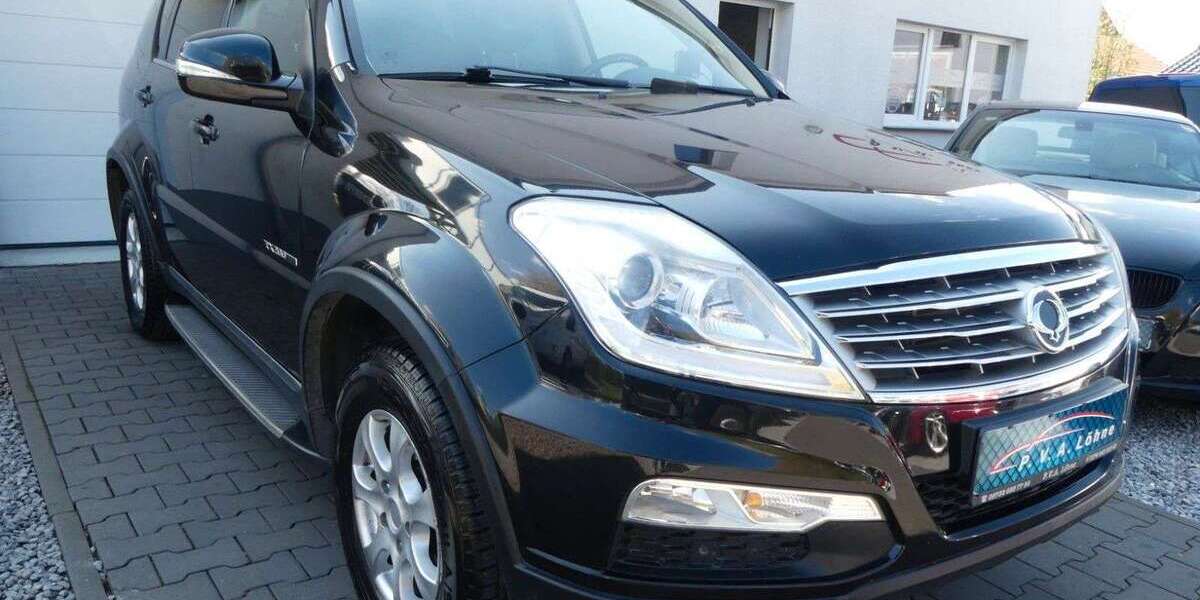SsangYong Rexton 165.800 km 7.450 &euro; Löhne 32584