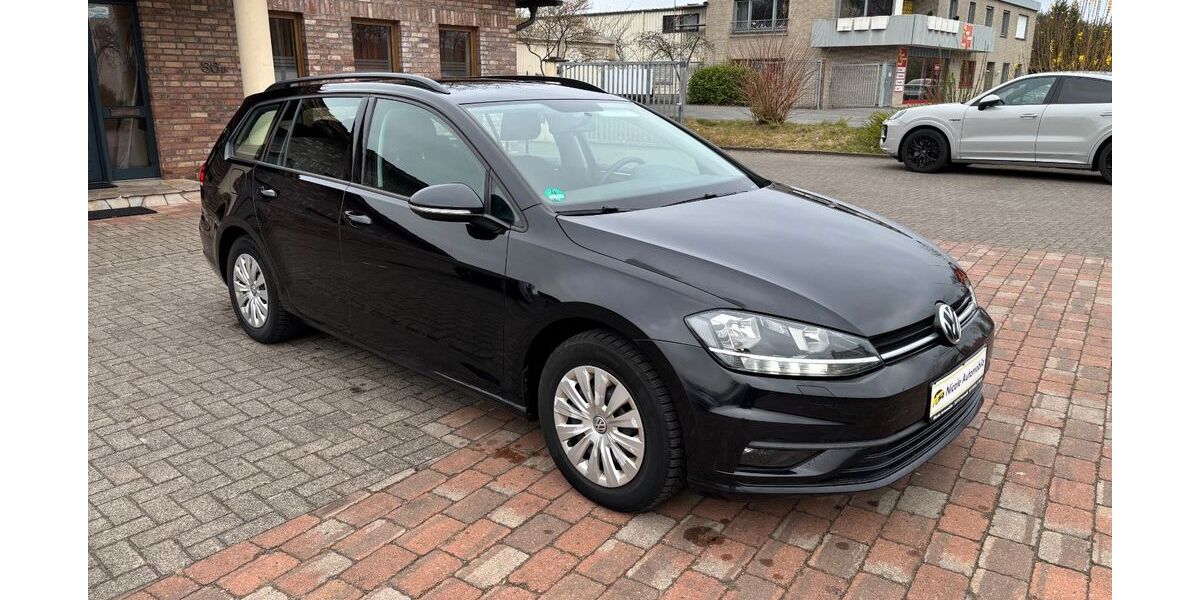 VW Golf 259.000 km 8.700 &euro; Versmold 33775
