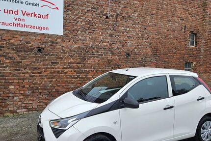 Toyota Aygo (X) 52.970 km 8.490 &euro; Spenge 32139